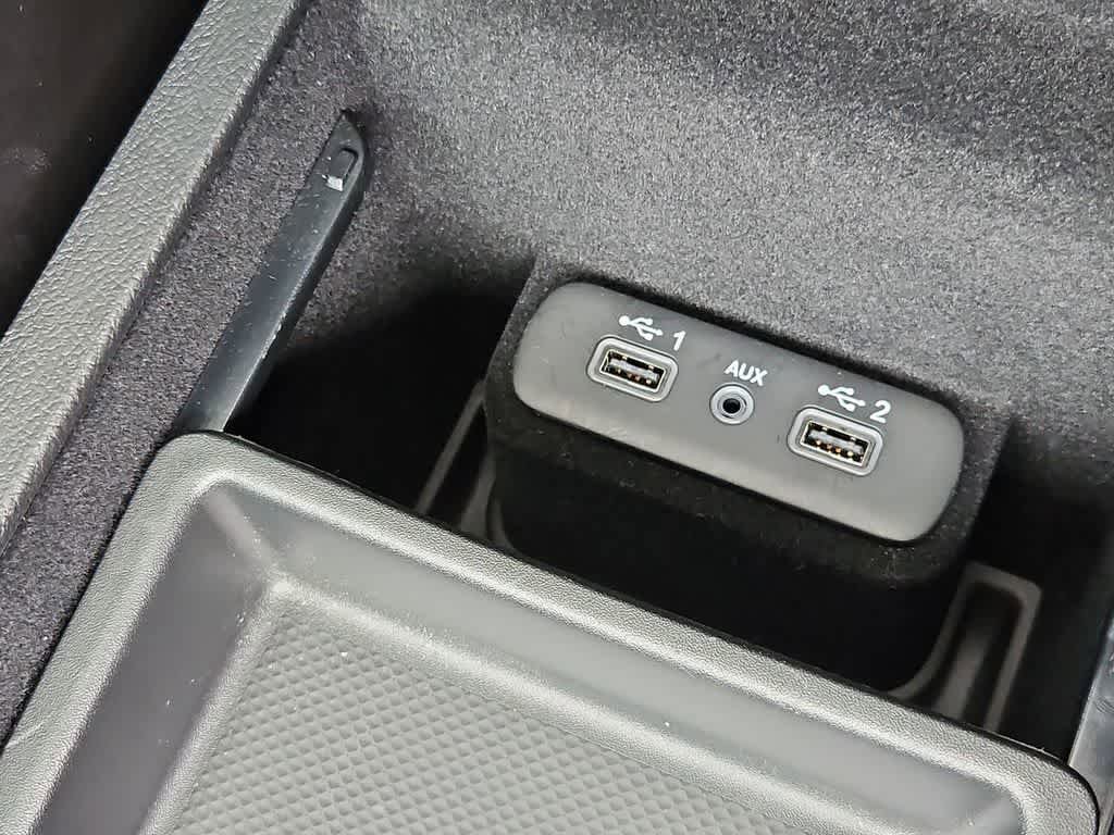 Used 2023 Dodge Charger Scat Pack w/ Daytona Edition Group image 32