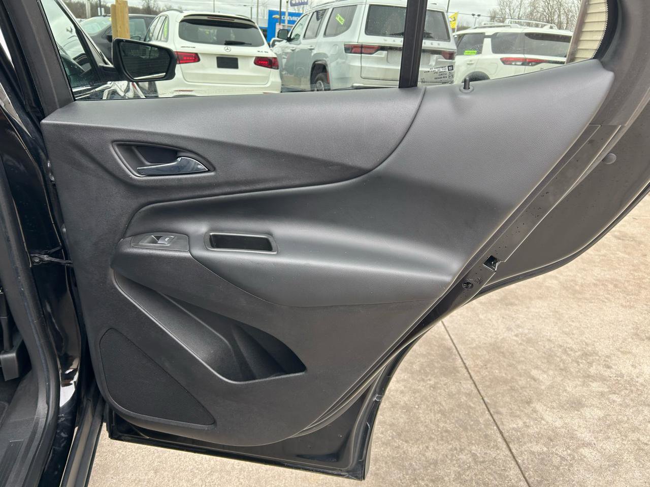 Used 2020 Chevrolet Equinox LT image 15