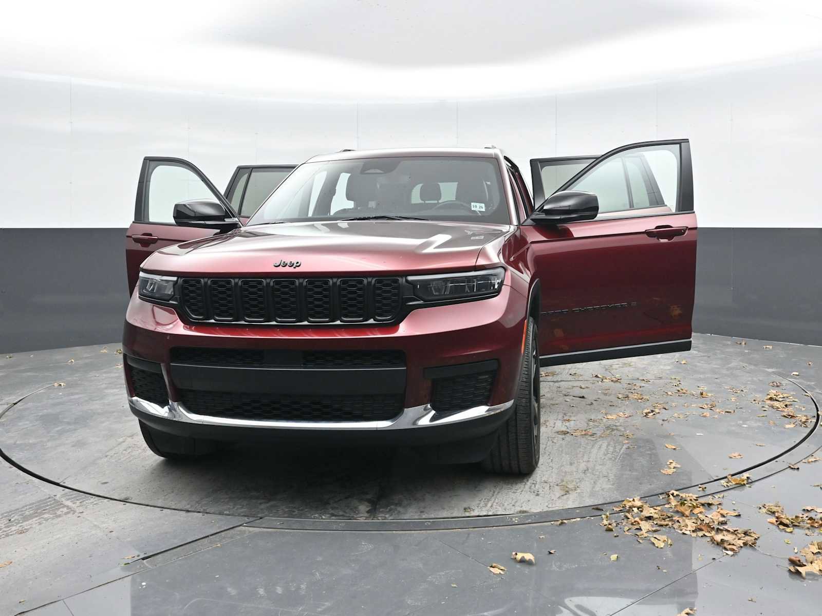 Used 2021 Jeep Grand Cherokee L Laredo image 44