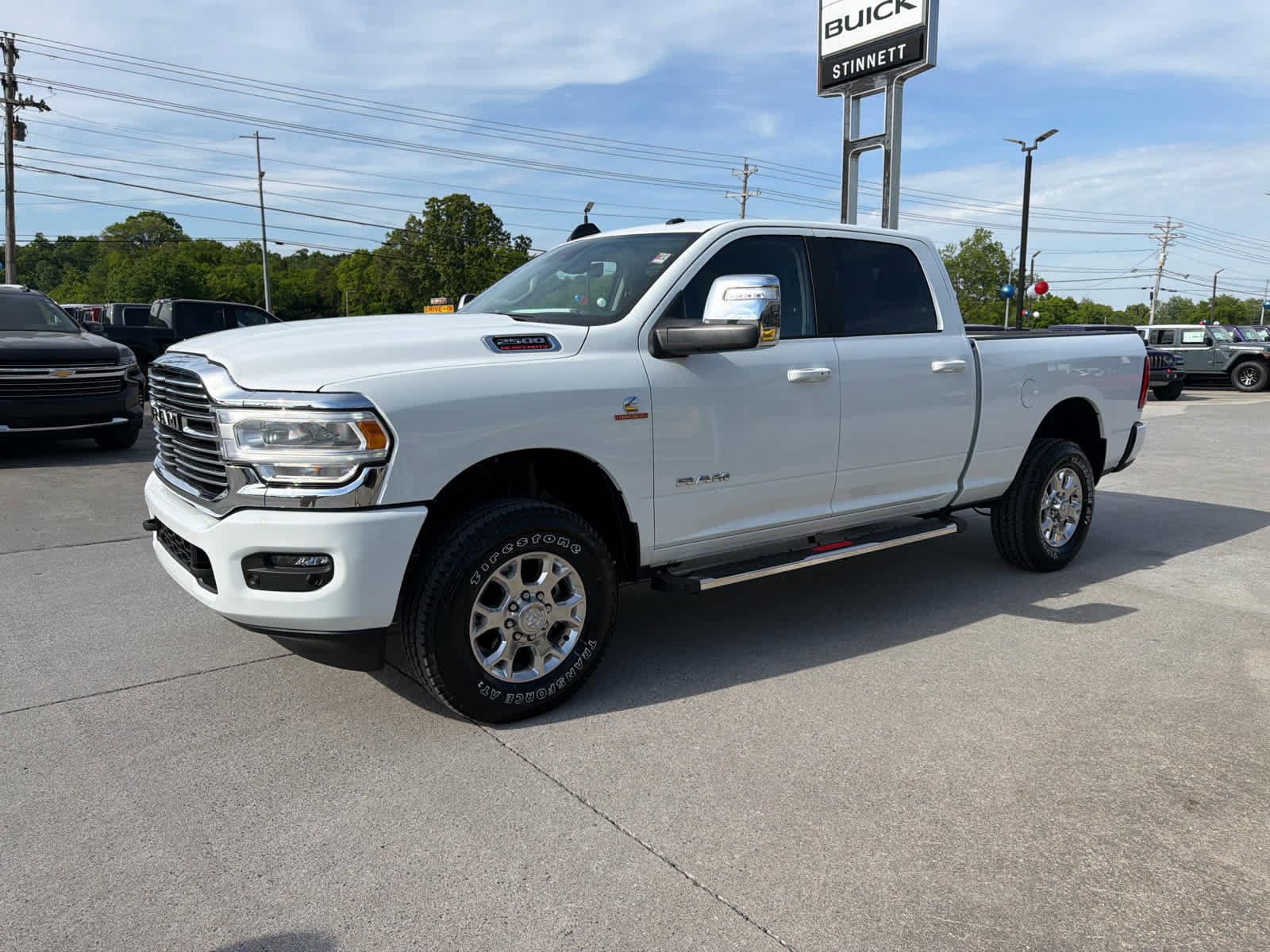 Used 2024 RAM 2500 Laramie w/ Safety Group AWD/4WD image 5