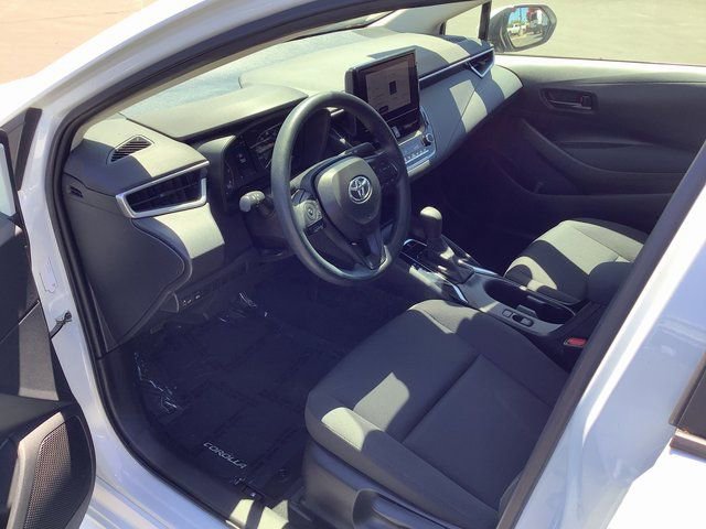 Used 2023 Toyota Corolla LE image 7