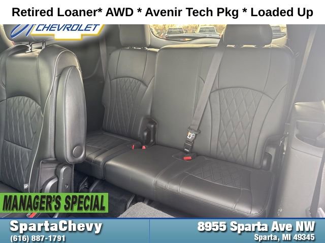 Used 2023 Buick Enclave Avenir w/ Avenir Technology Package AWD/4WD image 16