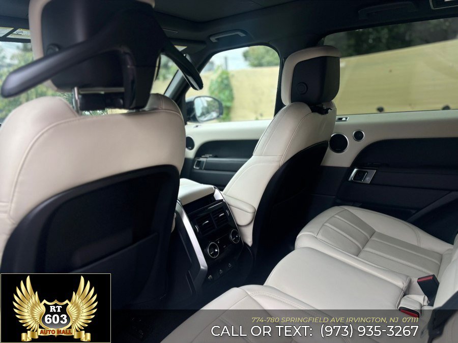 Used 2022 Land Rover Range Rover Sport HSE Silver Edition AWD/4WD image 9