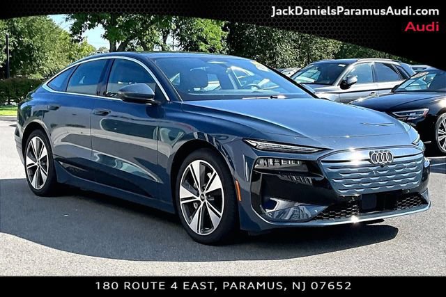 Used 2025 Audi A6 e-tron Premium Plus w/ Premium Plus AWD/4WD image 9