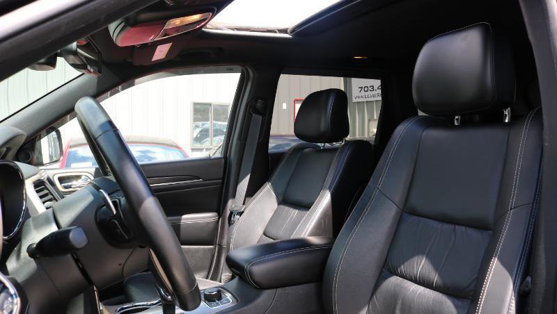 Used 2014 Jeep Grand Cherokee Limited w/ Trailer Tow Group IV image 9