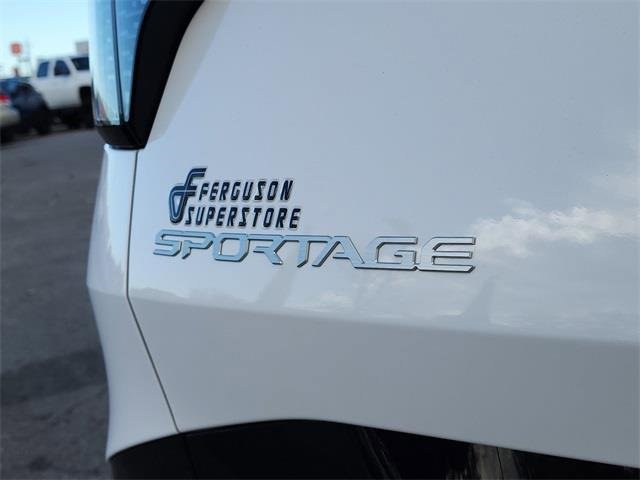 New 2026 Kia Sportage SX image 6