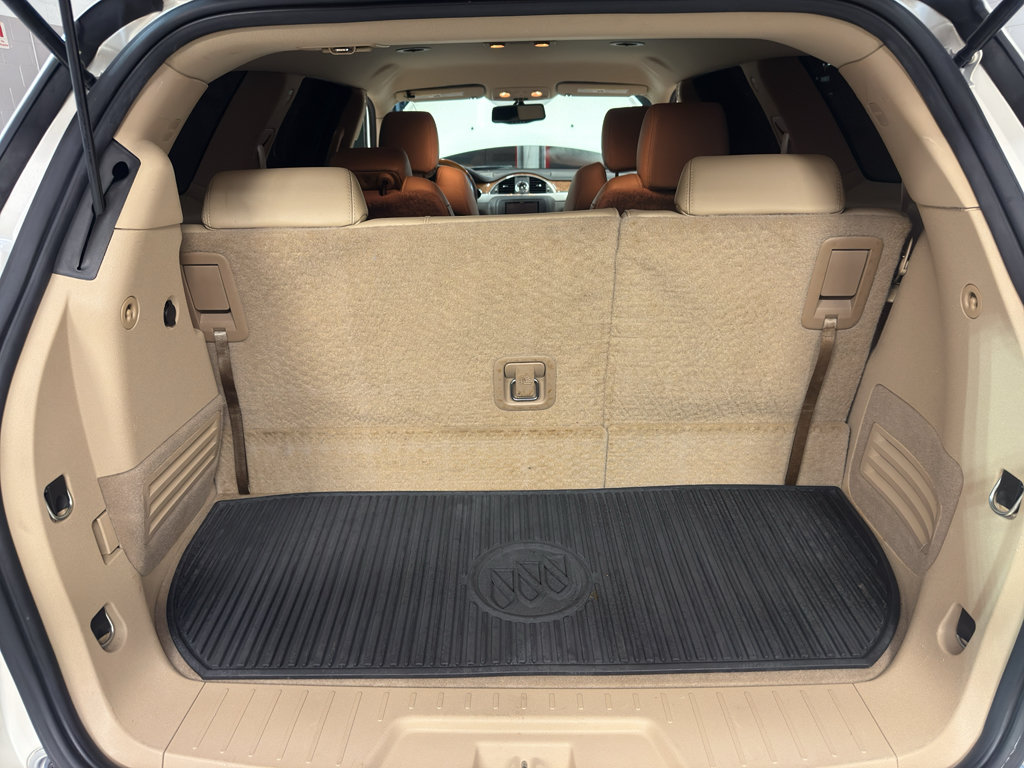 Used 2011 Buick Enclave CXL w/ Trailering Provision Package FWD image 31
