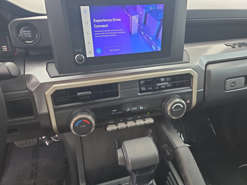 Used 2025 Toyota Tacoma SR5 AWD/4WD image 12