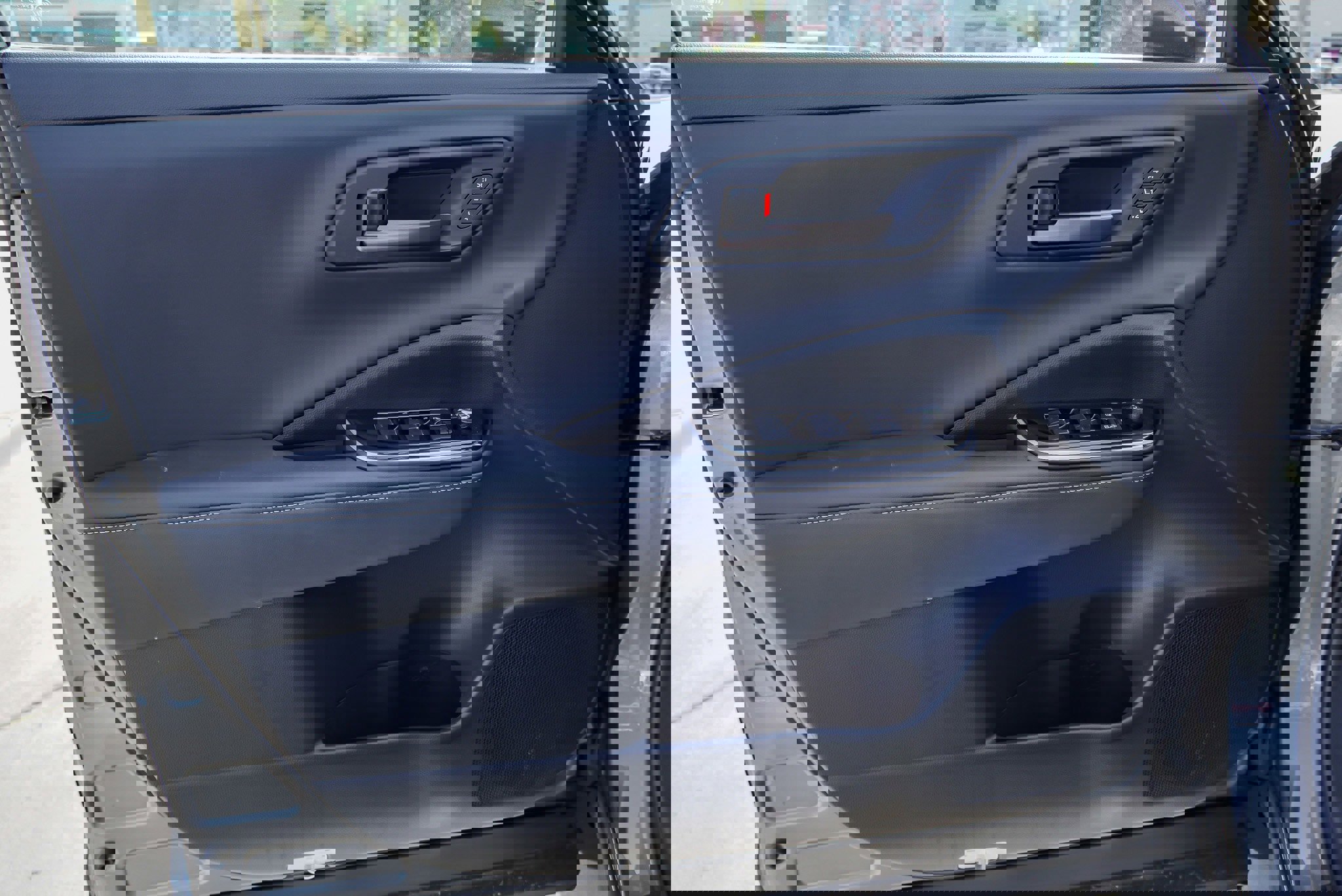 Certified 2024 Toyota Crown Platinum AWD/4WD image 21