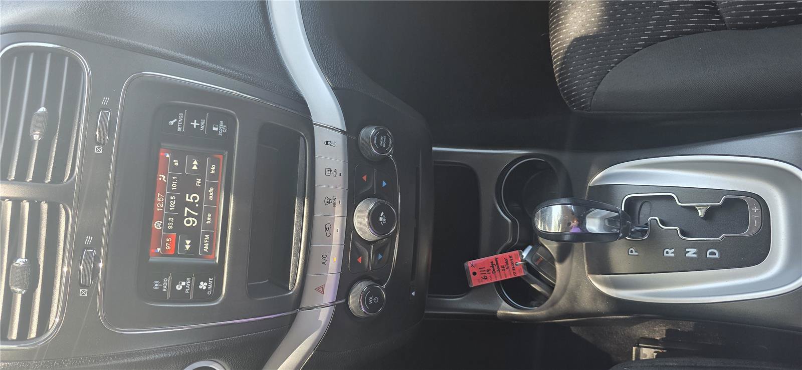 Used 2019 Dodge Journey SE FWD image 19