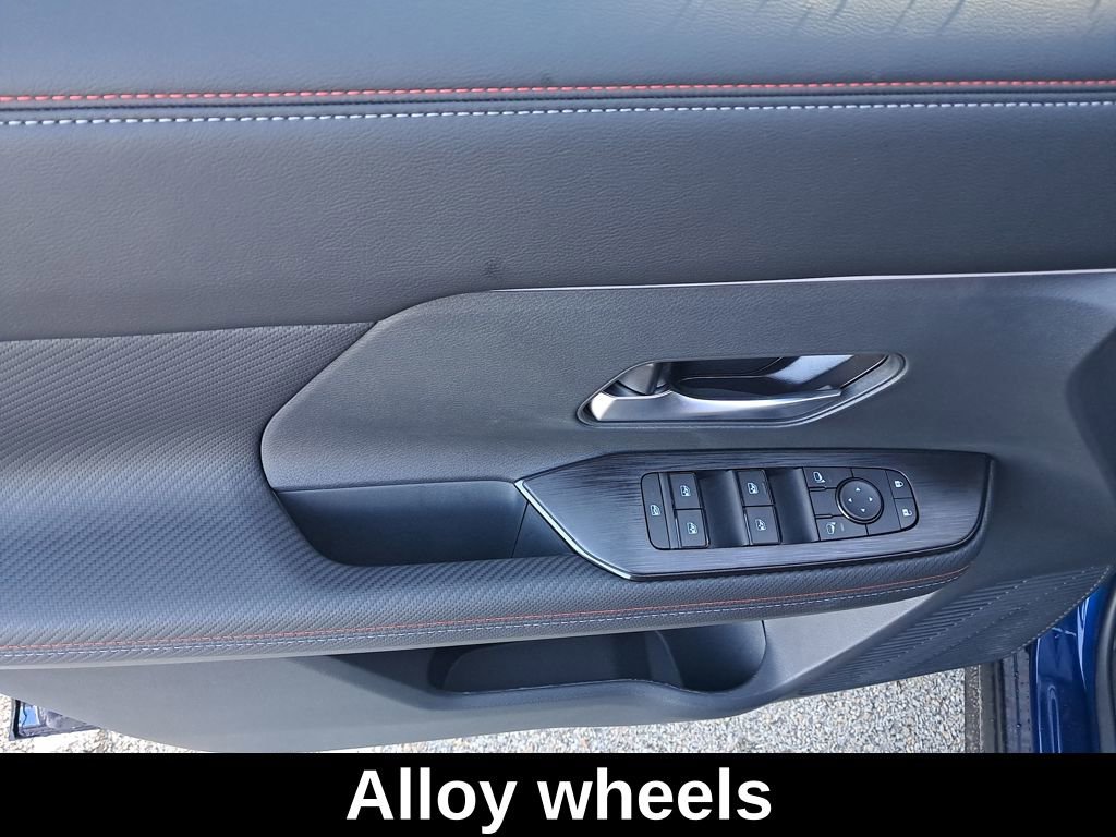 New 2026 Nissan Kicks SR w/ SR Premium Package image 11