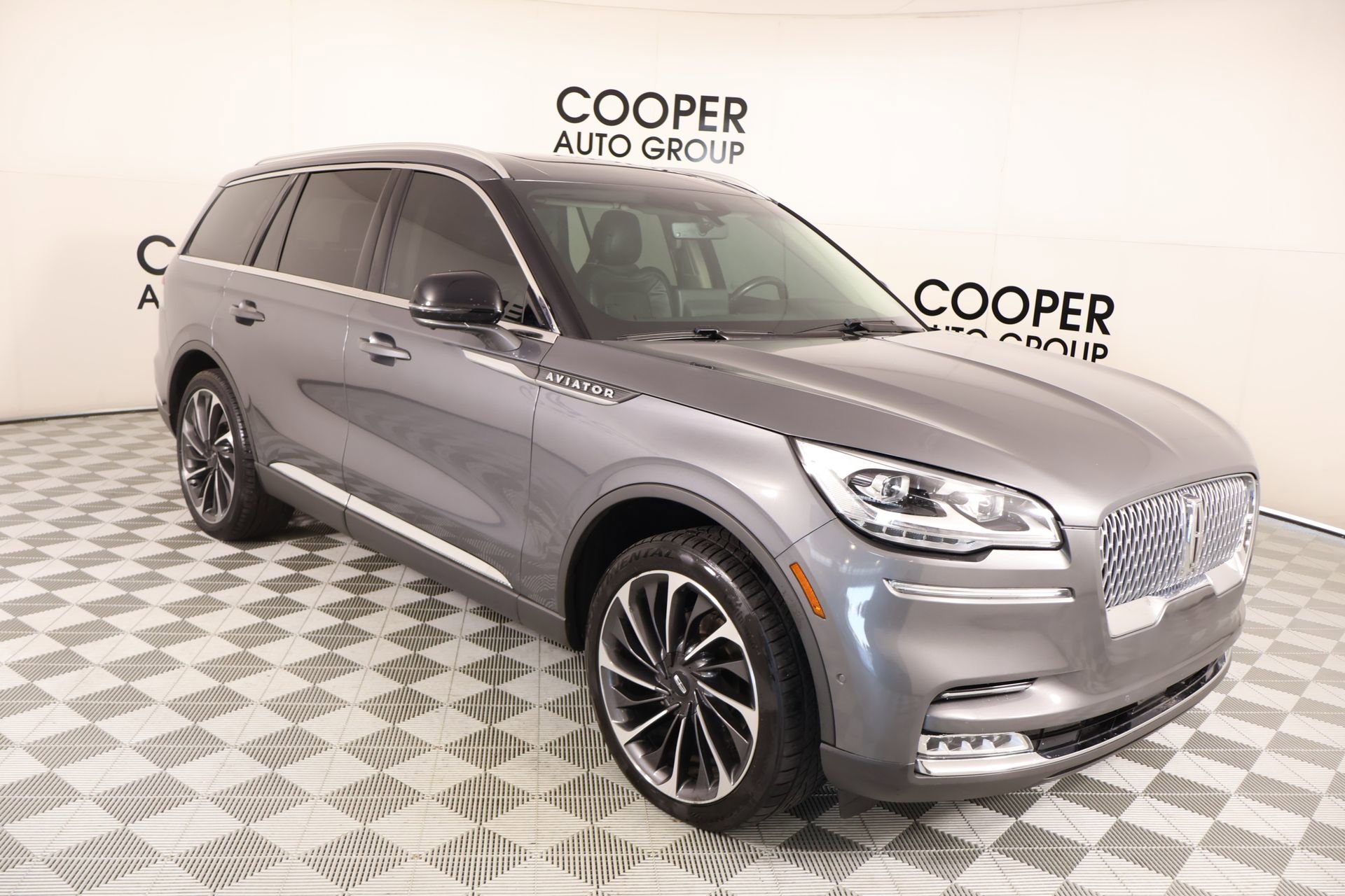Used 2024 Lincoln Aviator Reserve w/ Equipment Group 201A image 1