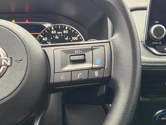 Used 2023 Nissan Rogue SV FWD image 29