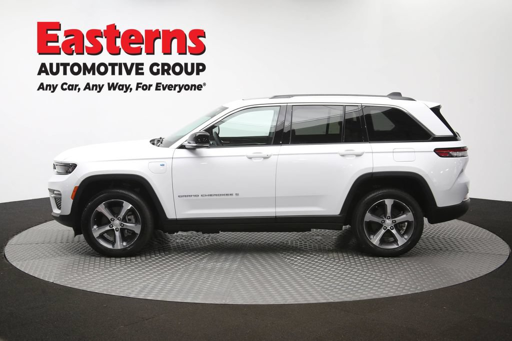 Used 2023 Jeep Grand Cherokee 4WD 4xe image 62