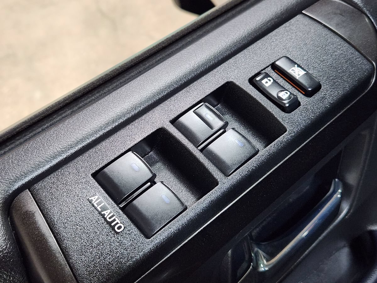 Used 2023 Toyota 4Runner TRD Off-Road Premium AWD/4WD image 46