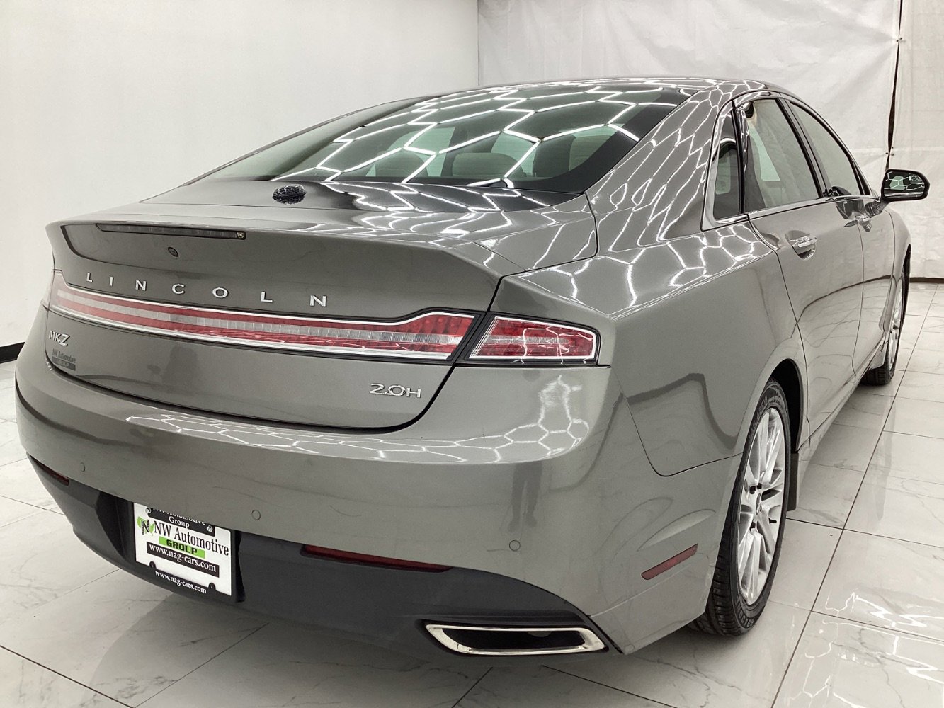 Used 2016 Lincoln MKZ Hybrid image 8