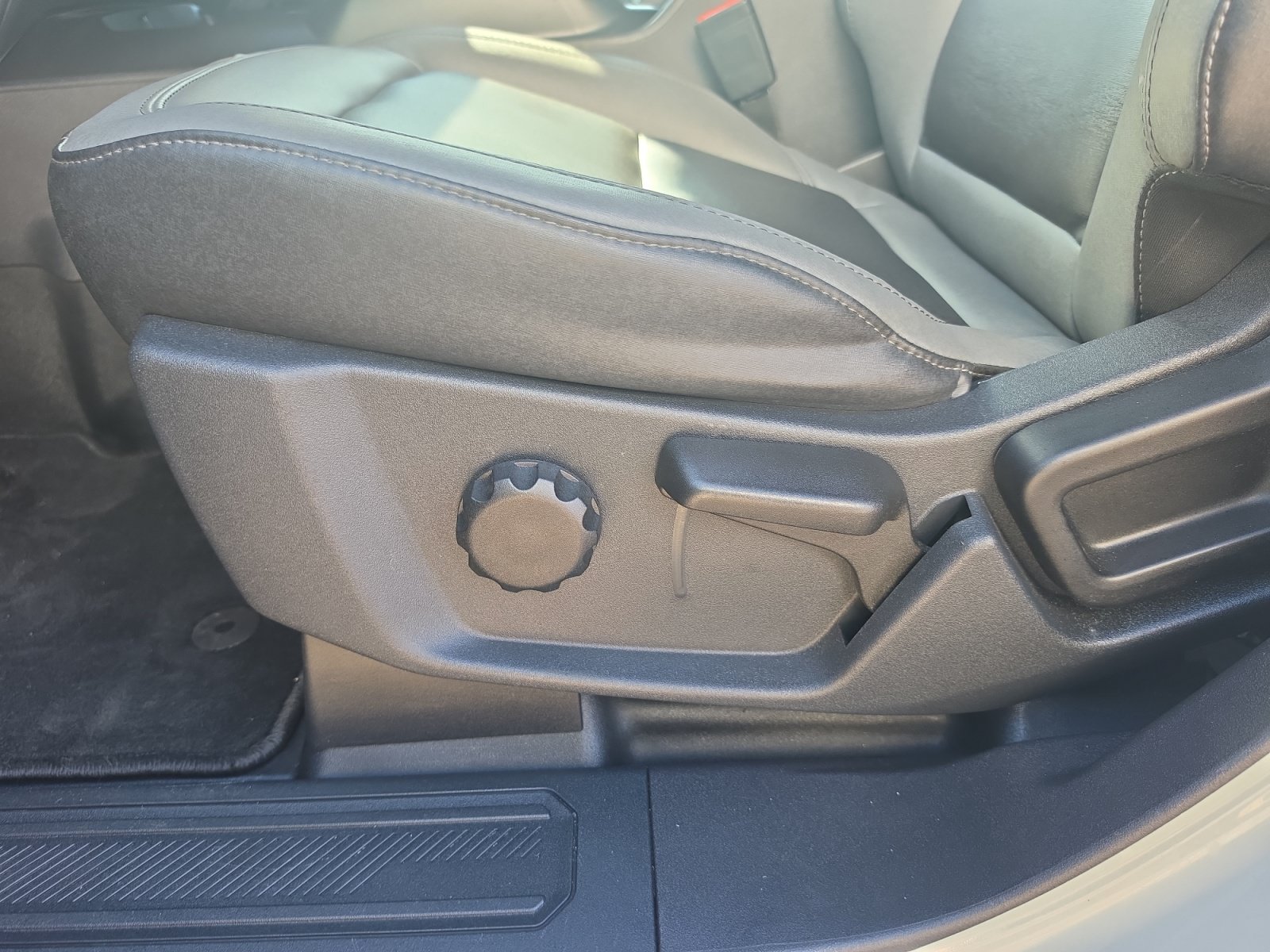 Used 2024 Ford Bronco Black Diamond AWD/4WD image 18