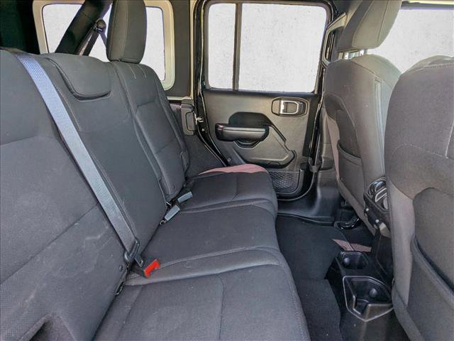 Used 2018 Jeep Wrangler Unlimited Sport S image 19
