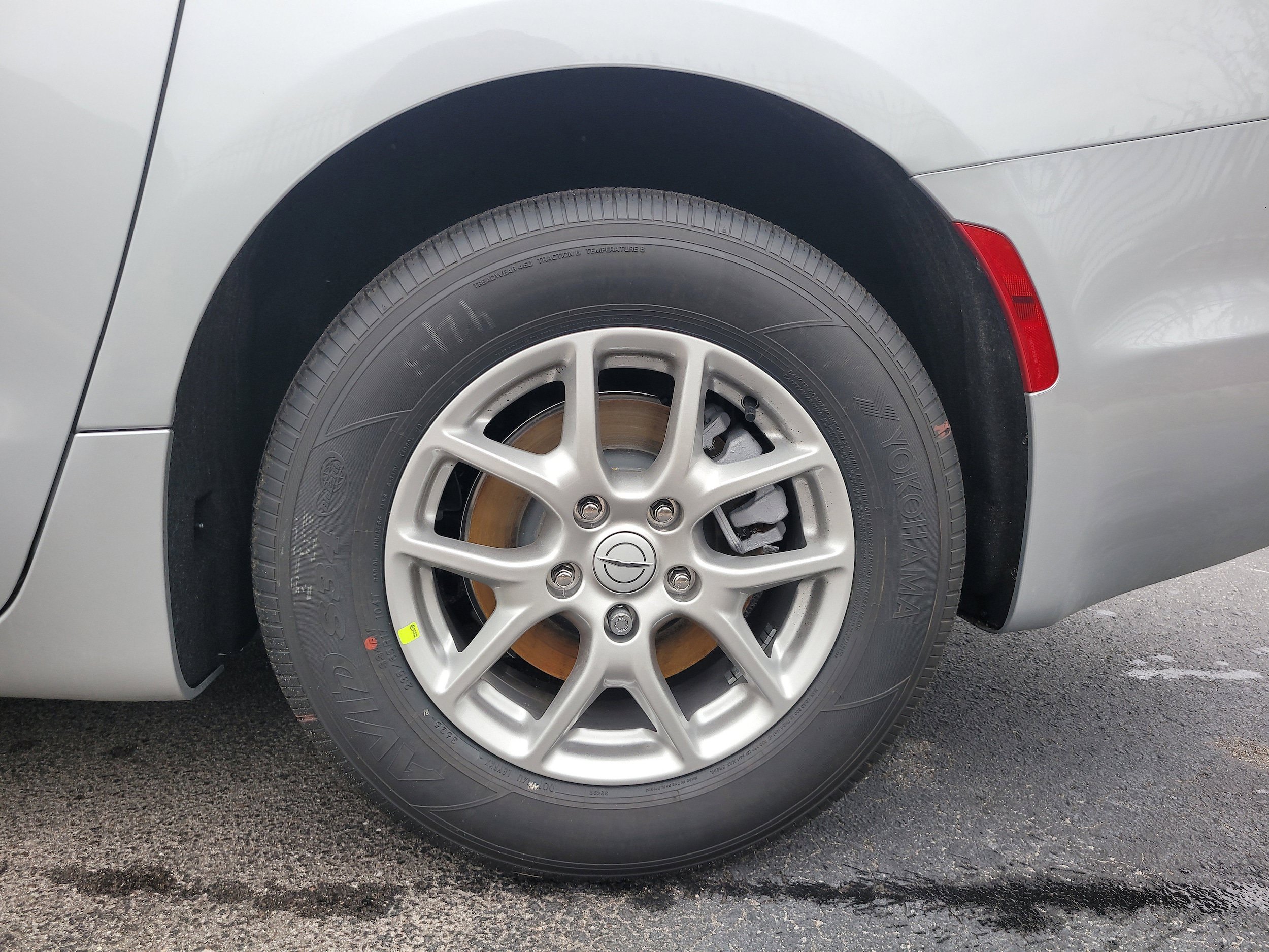 New 2026 Chrysler Voyager LX FWD image 9