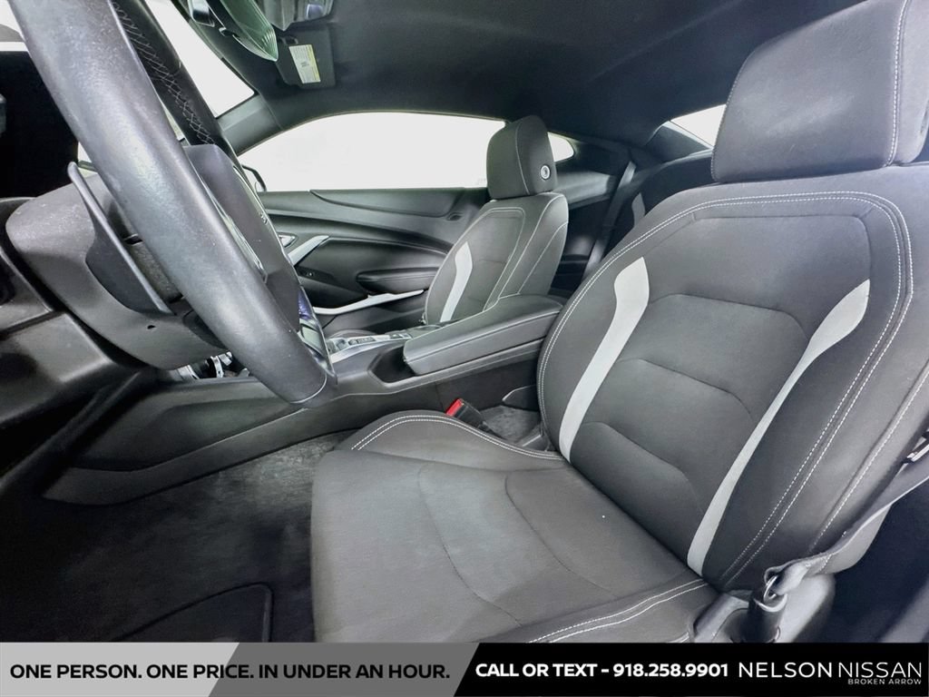 Used 2019 Chevrolet Camaro LT RWD image 19