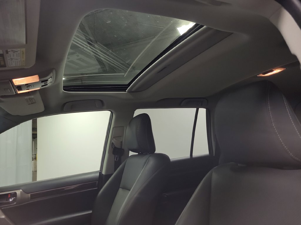 Used 2018 Lexus GX 460 w/ Navigation Package AWD/4WD image 16