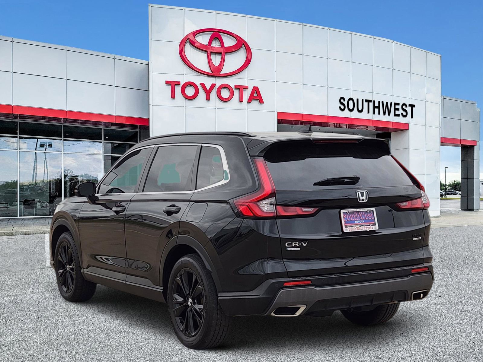 Used 2023 Honda CR-V Sport Touring image 4