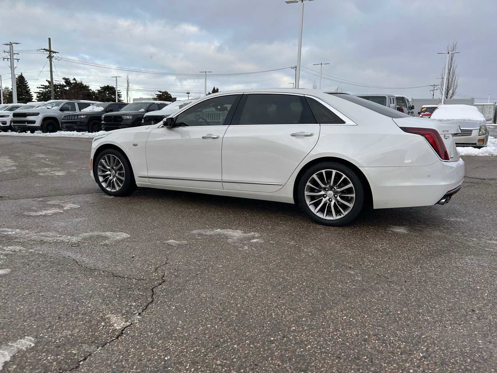 Used 2018 Cadillac CT6 Luxury image 24
