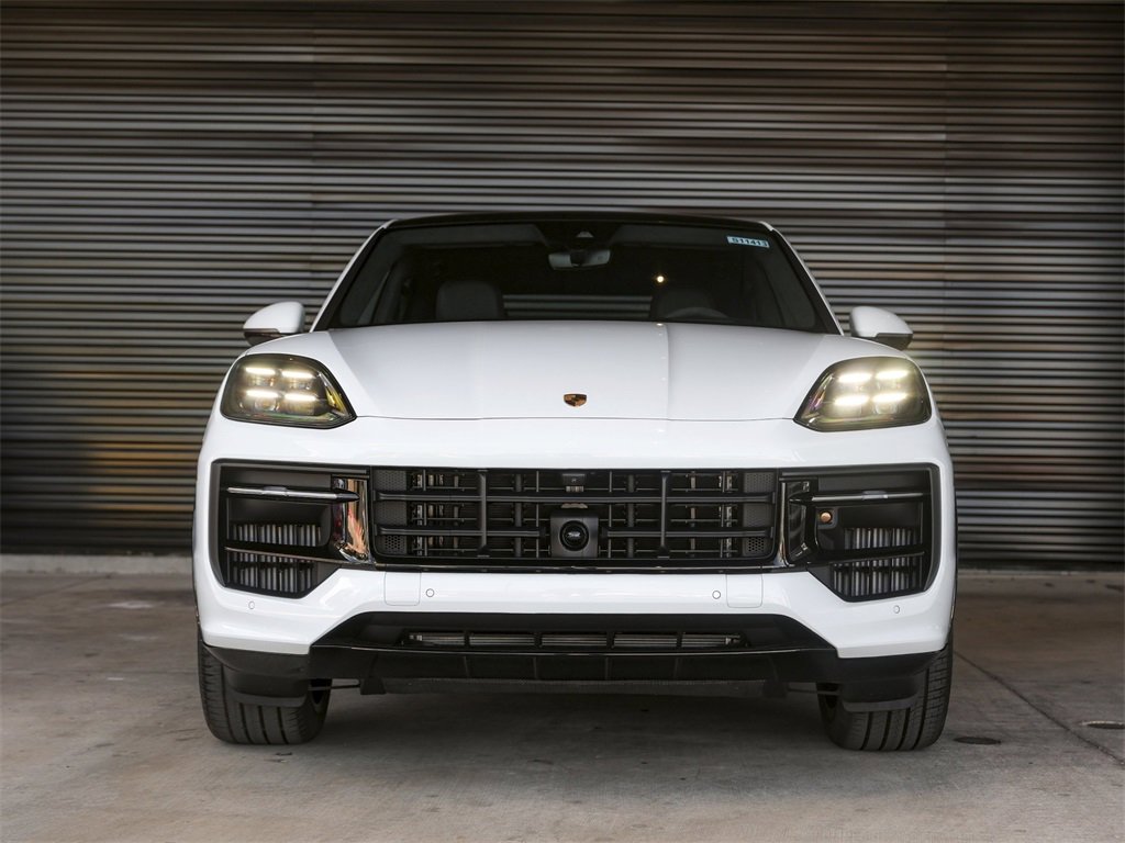 New 2026 Porsche Cayenne GTS image 10