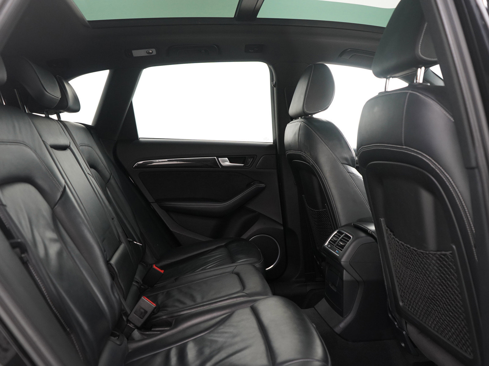 Used 2017 Audi SQ5 Premium Plus w/ Technology Package image 12