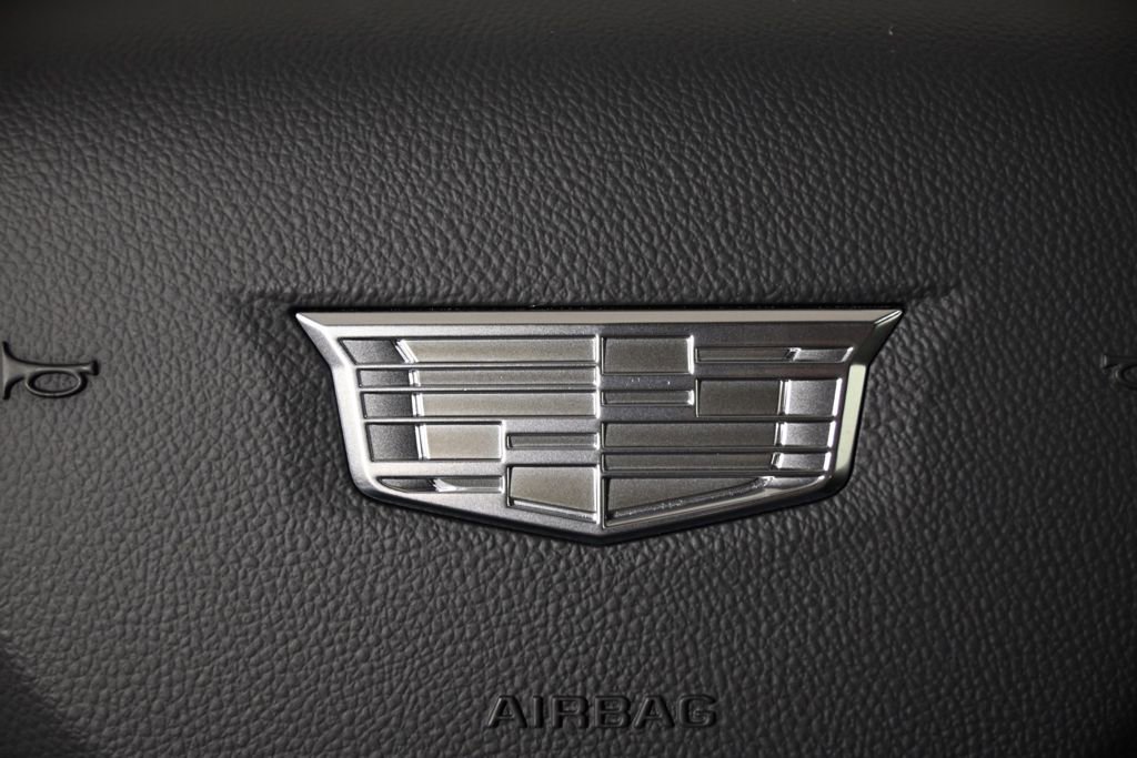 New 2026 Cadillac Optiq Luxury 2 w/ LPO, Floor Liner Package AWD/4WD image 35