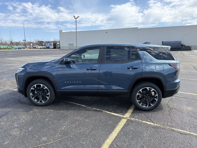 New 2026 Chevrolet Equinox LT AWD/4WD image 8
