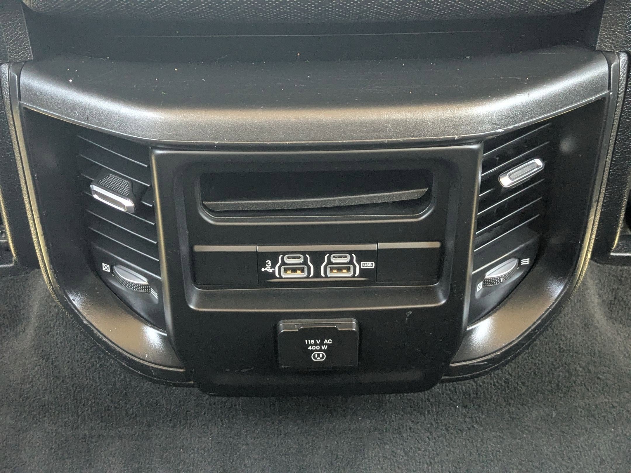 Used 2020 RAM 1500 Laramie image 27