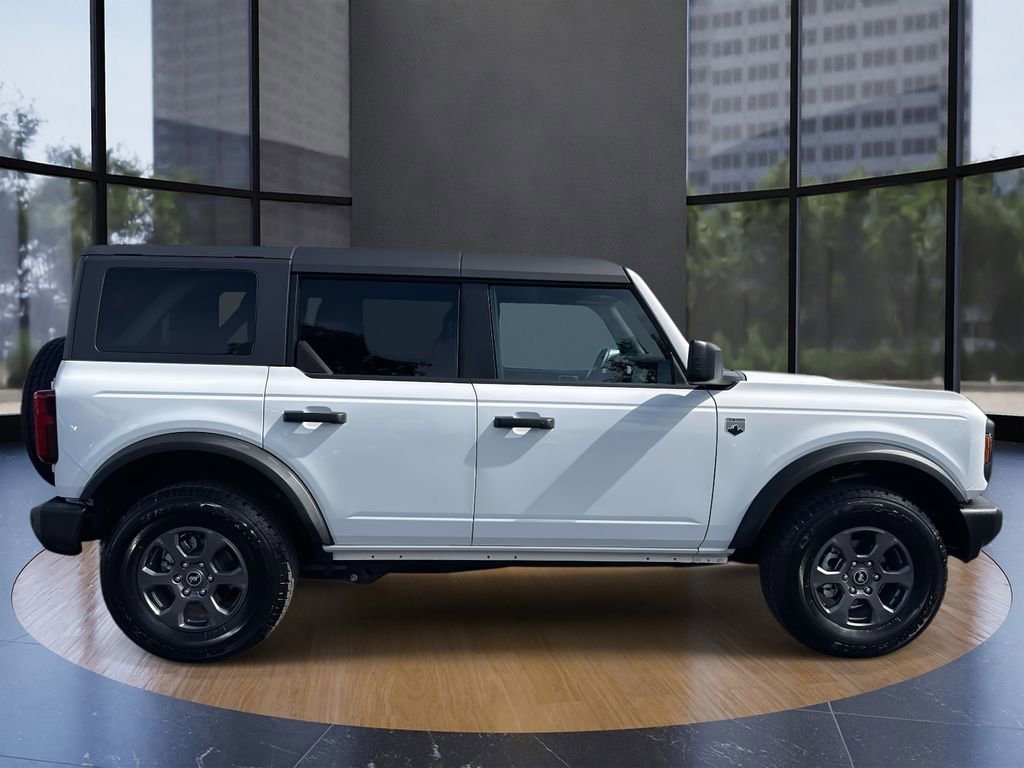 Used 2025 Ford Bronco Big Bend image 2