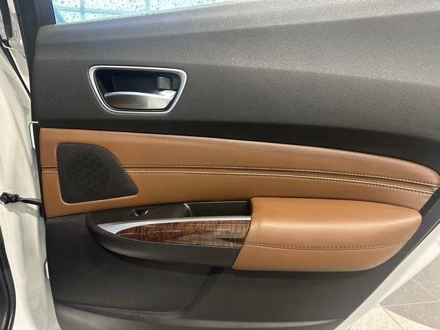 Used 2020 Acura TLX V6 w/ Technology Package image 17