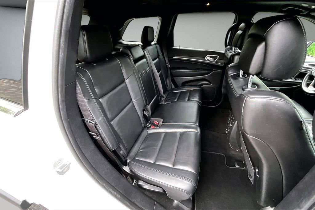 Used 2022 Jeep Grand Cherokee Limited w/ Tech Group AWD/4WD image 25