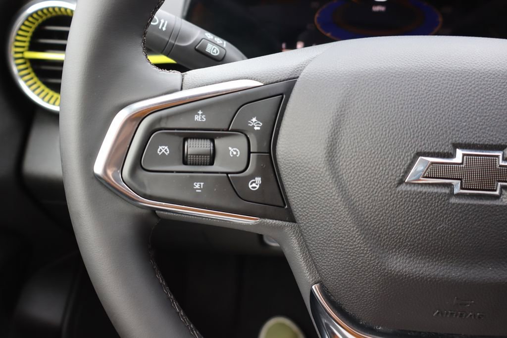 Used 2025 Chevrolet Trax ACTIV w/ Driver Confidence Package image 7