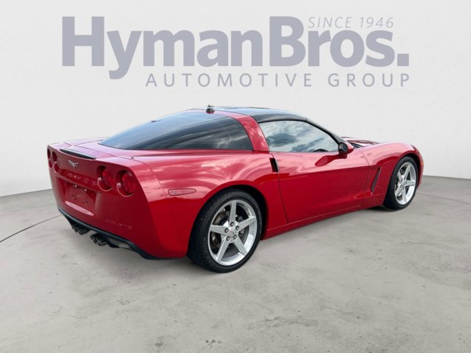 Used 2005 Chevrolet Corvette Coupe w/ Preferred Equipment Group image 3