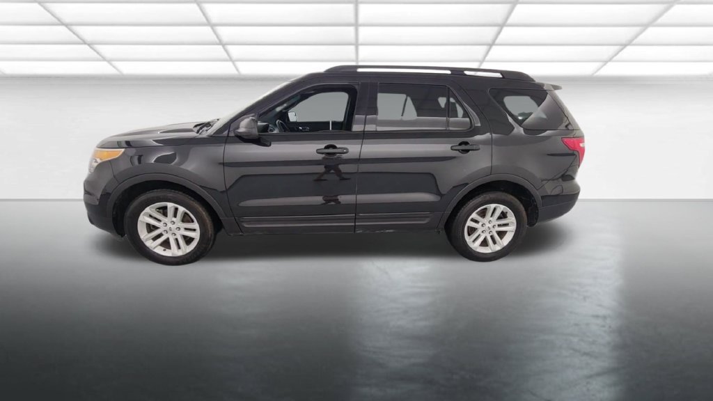 Used 2015 Ford Explorer FWD image 3