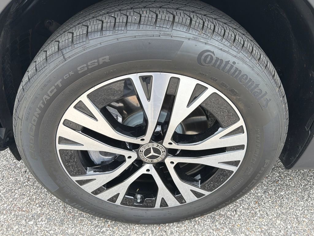 Certified 2024 Mercedes-Benz GLB 250 image 14