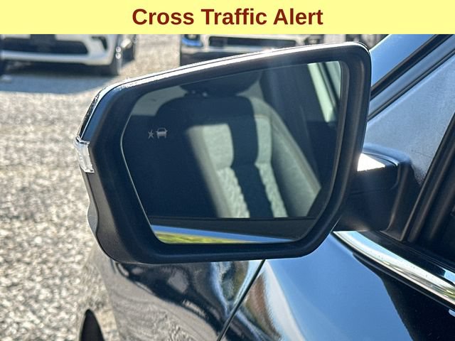 Used 2024 Chevrolet Equinox LT AWD/4WD image 7