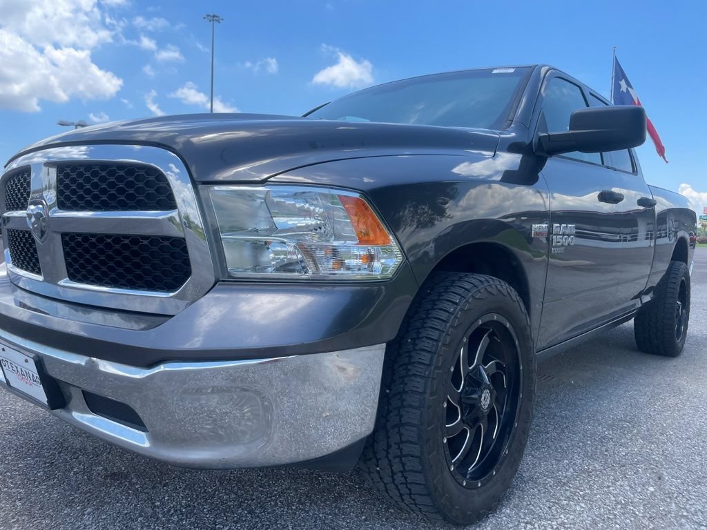 Used 2019 RAM 1500 Tradesman w/ Chrome Plus Package RWD image 9