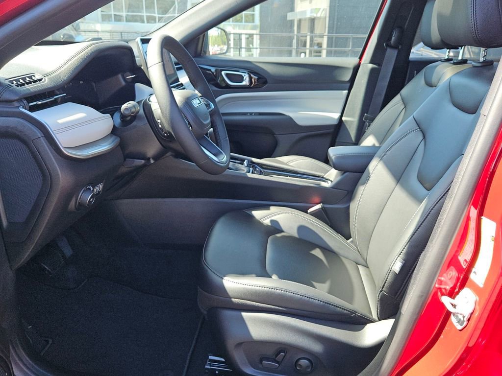 New 2026 Jeep Compass Limited AWD/4WD image 10