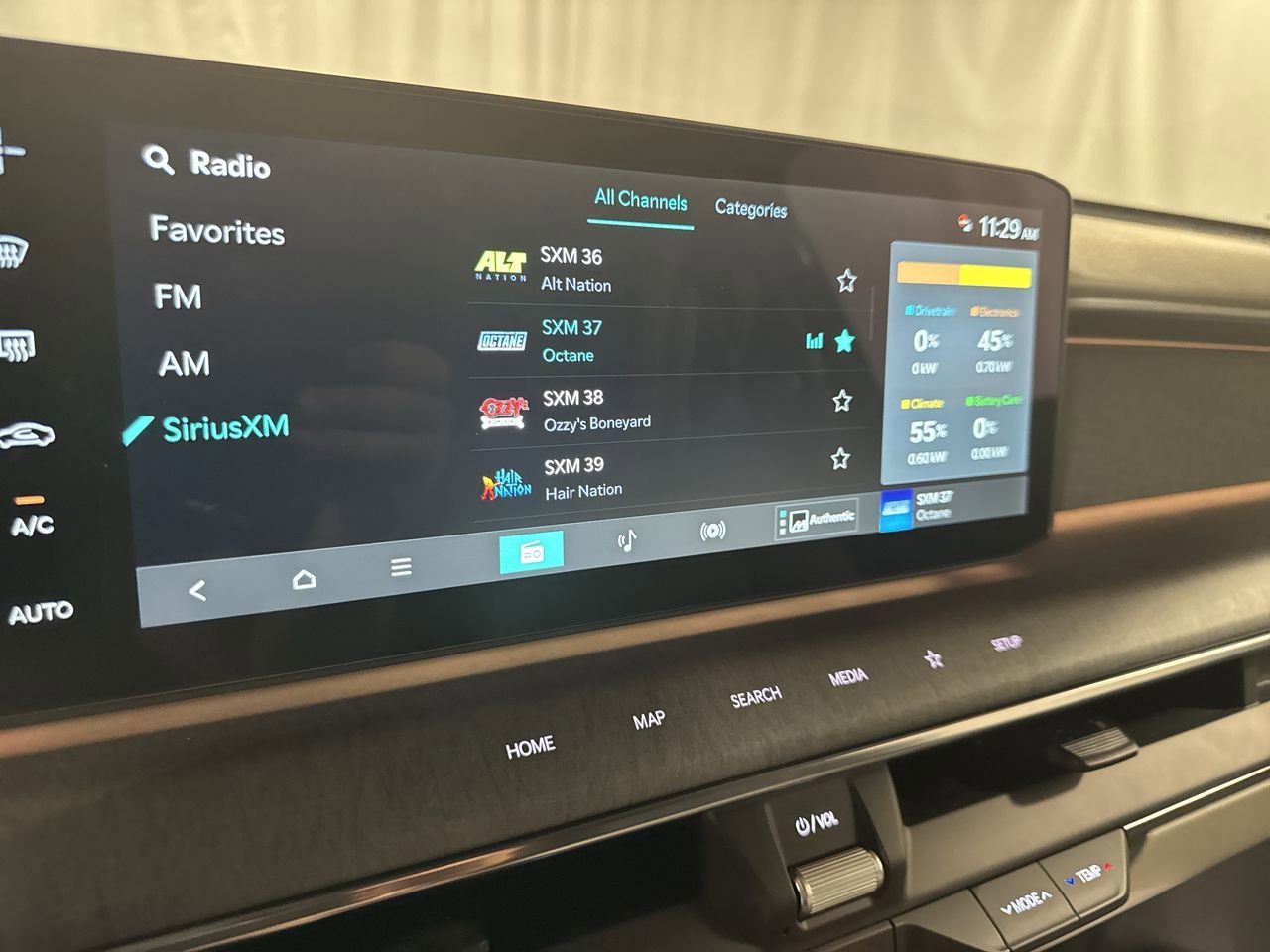 New 2026 Kia EV9 Land image 21