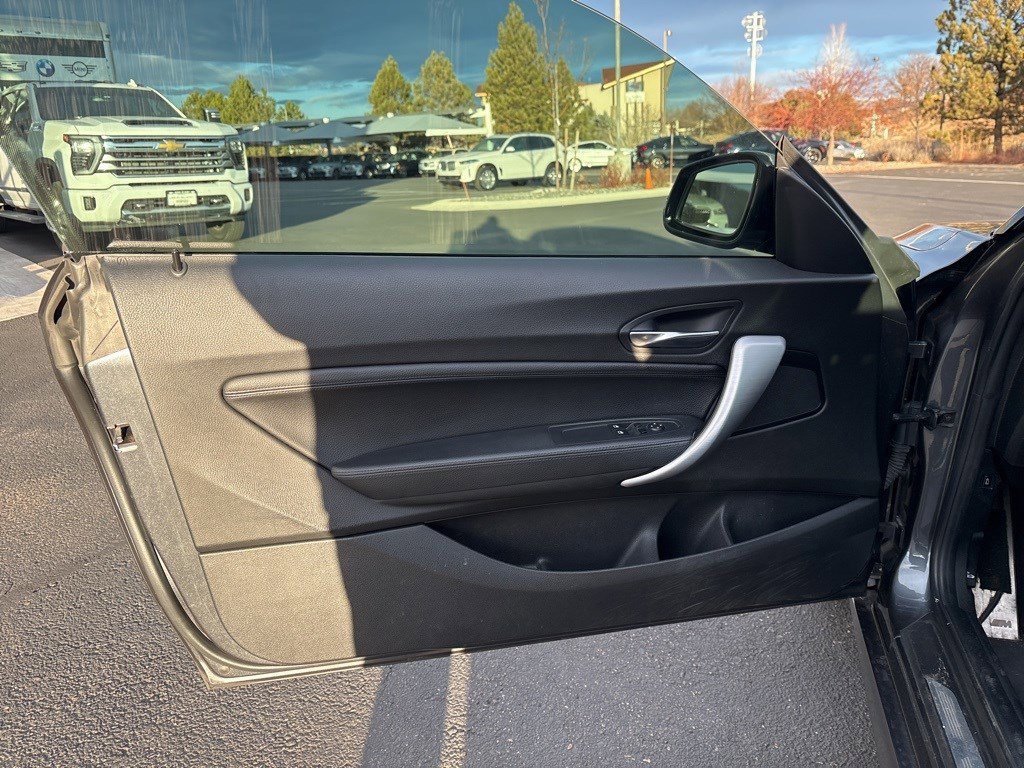 Used 2015 BMW M235i xDrive Coupe image 9