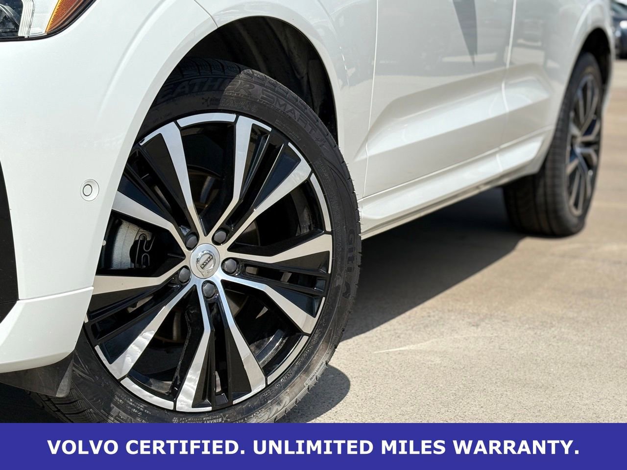 Certified 2023 Volvo XC60 B5 Plus w/ Climate Package image 11