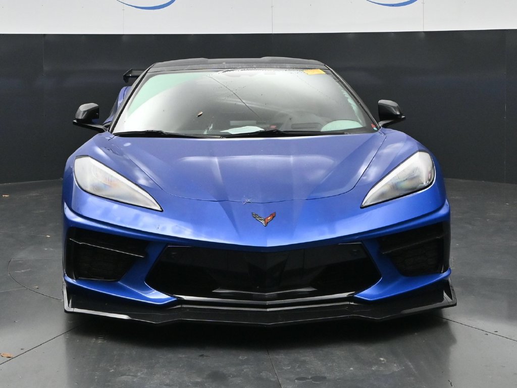 Used 2022 Chevrolet Corvette Stingray Preferred Cpe w/ Z51 Performance Package RWD image 2