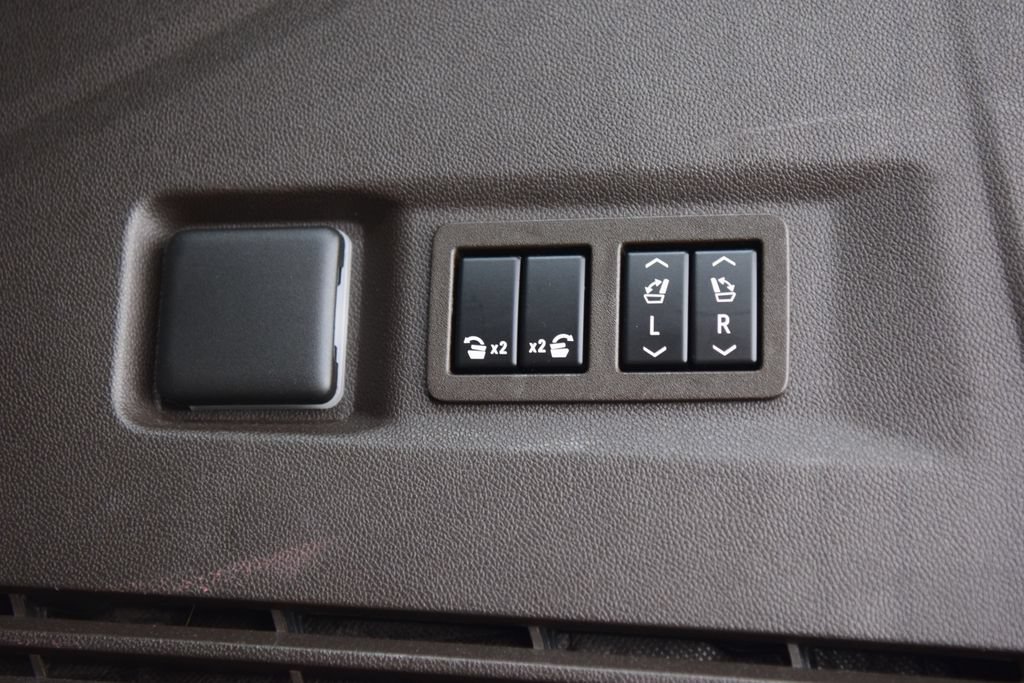 Used 2025 Lexus TX 350 AWD w/ Technology Package image 24