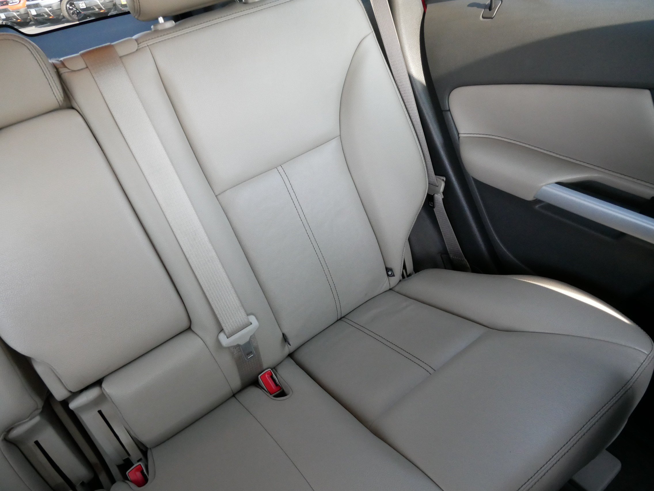 Used 2014 Ford Edge Limited w/ Equipment Group 302A AWD/4WD image 14