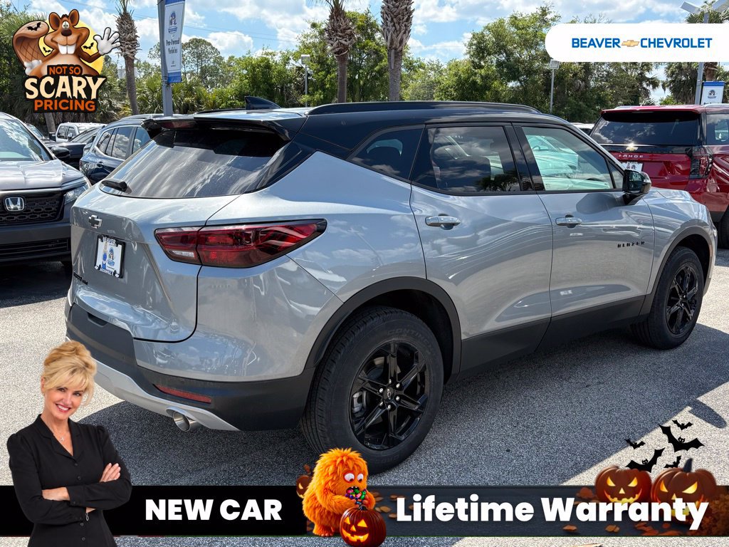 New 2025 Chevrolet Blazer LT w/ Midnight/Sport Edition AWD/4WD image 7