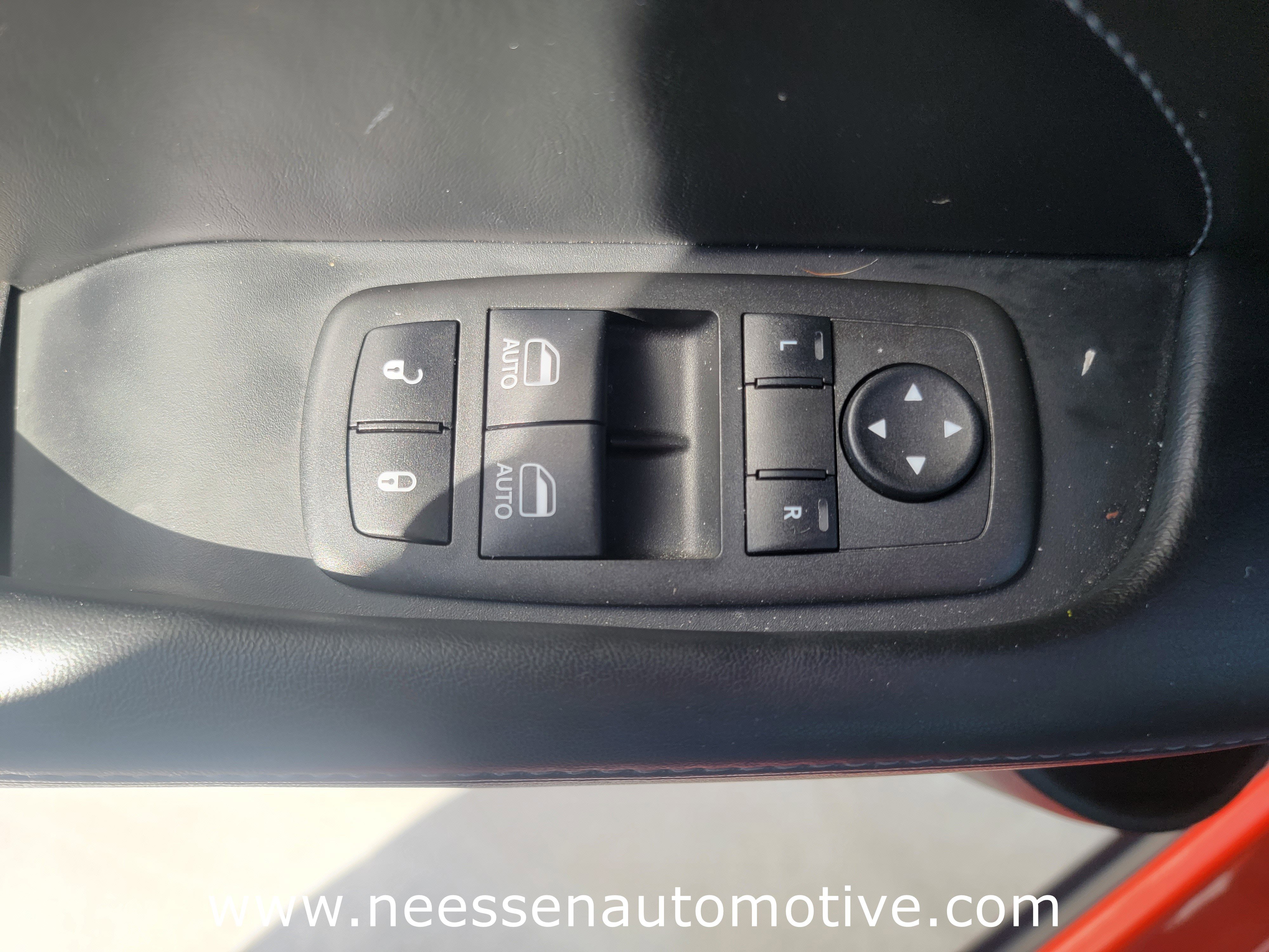 Used 2022 Dodge Challenger R/T w/ Plus Package image 13